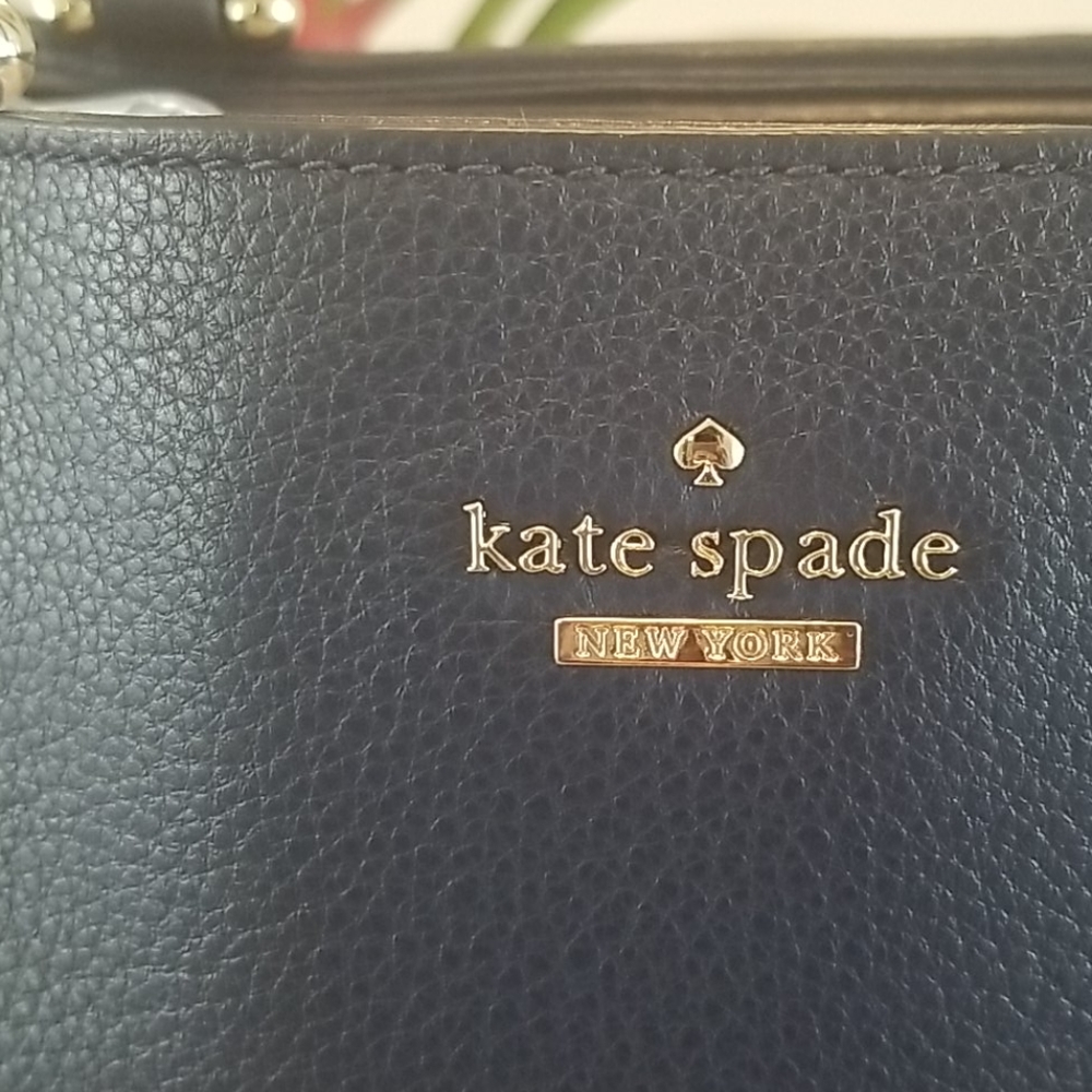 🛍SOLD🛍*NWOT* Kate Spade Tote - Picture 5 of 7